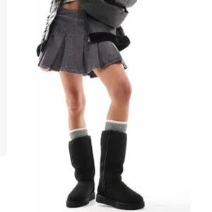 UGG Tall Chocolate Zip Boot size 9